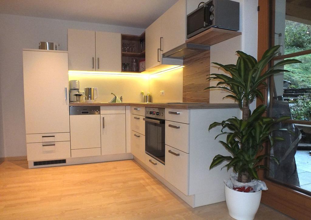 Haus Lundegg Apartment Finkenberg Room photo